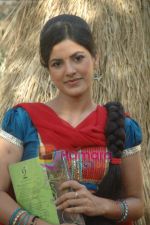 at Bhojpuri film Damad Chahi Fokat Mein shoot in Madh on 22nd April 2011 (34).JPG